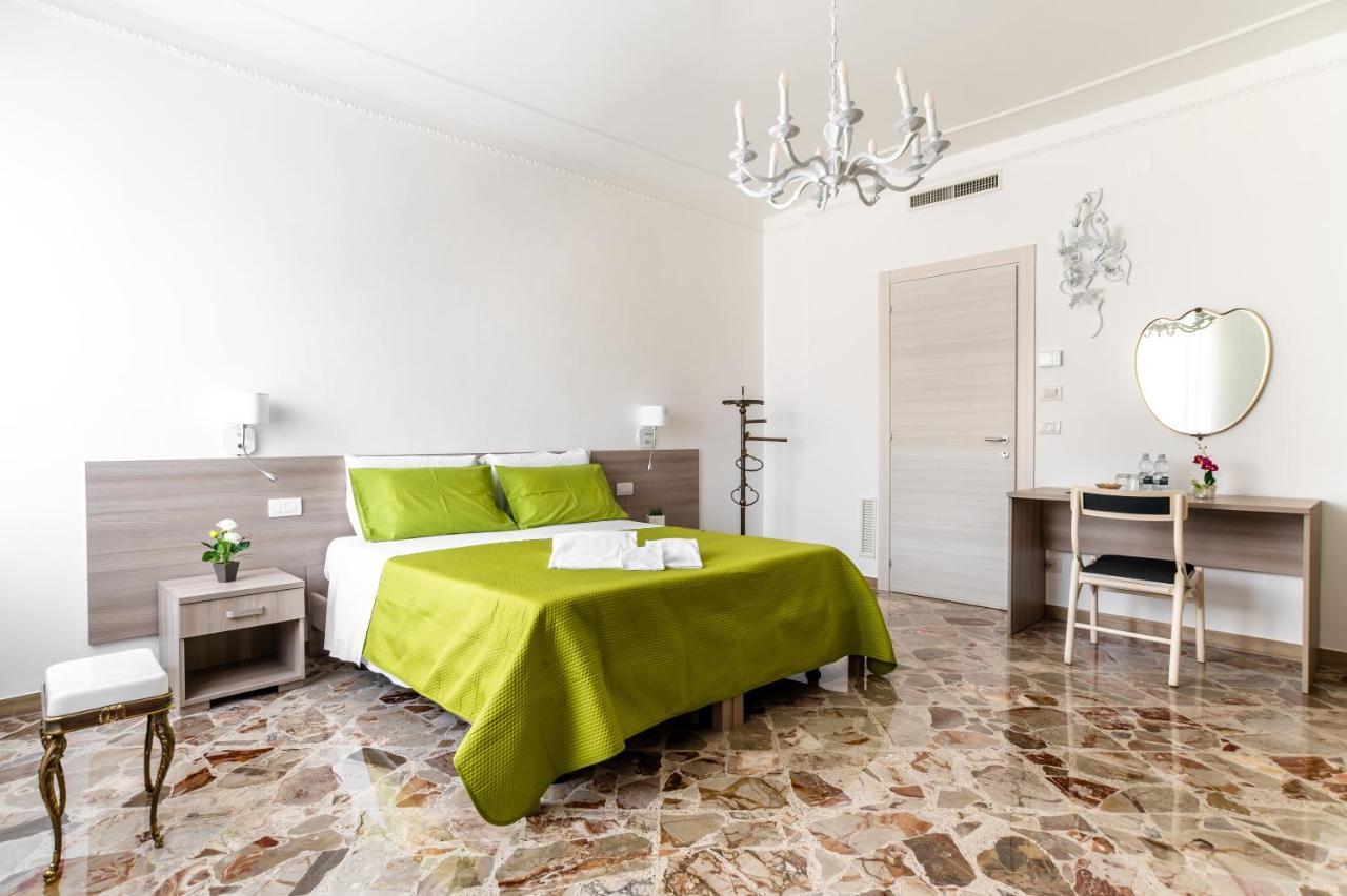 Le Calette Rooms - Puglia Mia Apartments 莫诺波利 外观 照片