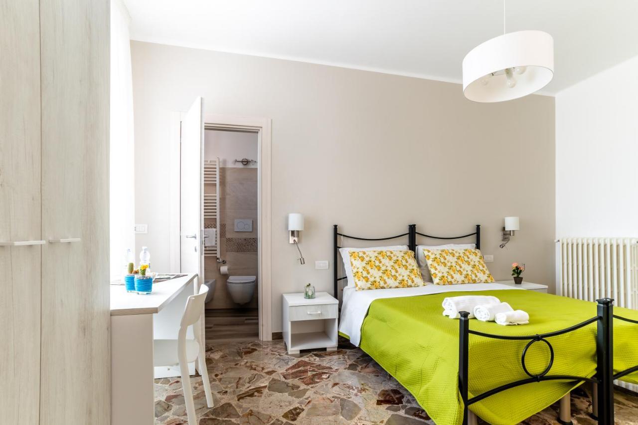 Le Calette Rooms - Puglia Mia Apartments 莫诺波利 外观 照片