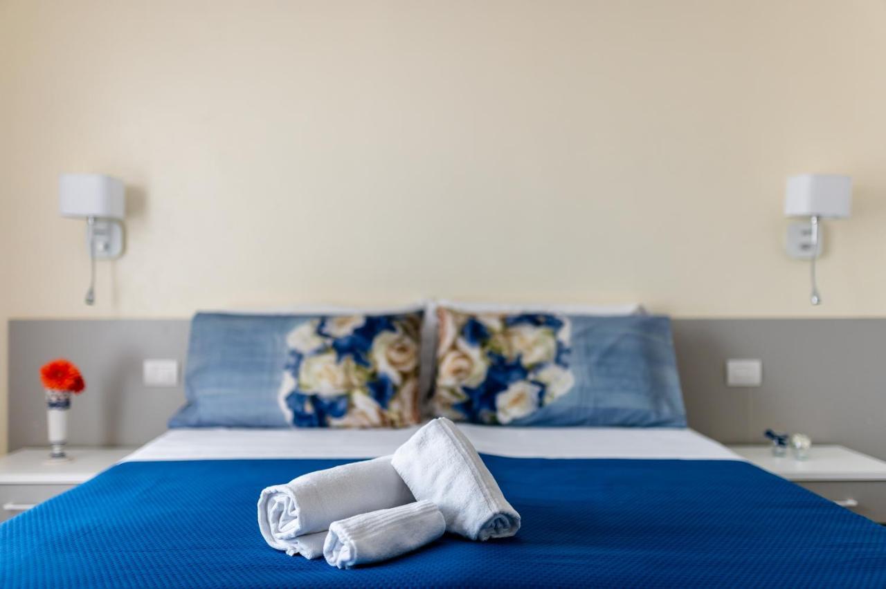 Le Calette Rooms - Puglia Mia Apartments 莫诺波利 外观 照片